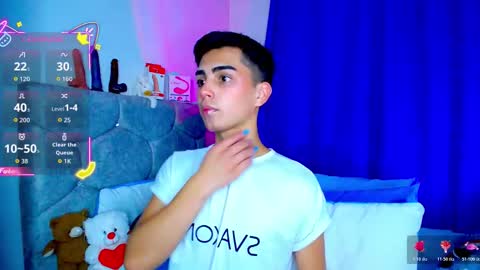 Snapshot of owenblue__ chatting on 10.22.25 Owen Independent model online show from 10.22.25
