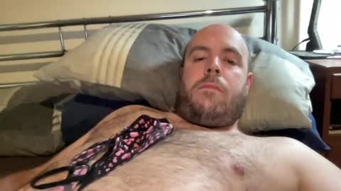 Owen2022 online show from 04.04.26