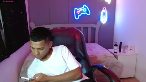 OWEN online show from 12.20.24