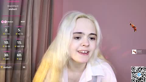 Snapshot of oxcy_live chatting on 04.25.26 Oxcy online show from 04.25.26