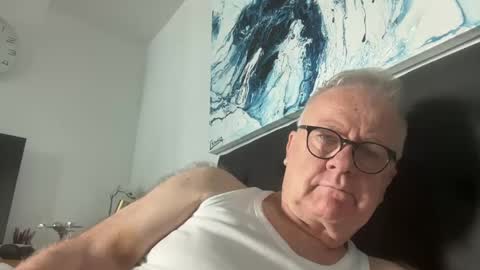 ozhairybearxxxx online show from 12.26.24