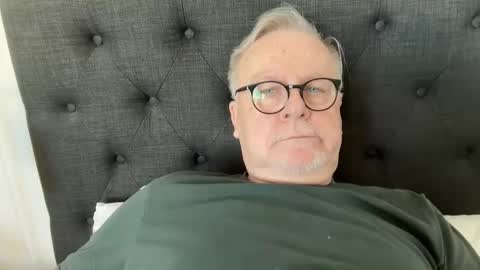 ozhairybearxxxx online show from 09.15.25