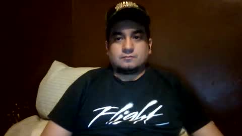 Snapshot of ozlo chatting on 03.24.26 ozlo online show from 03.24.26