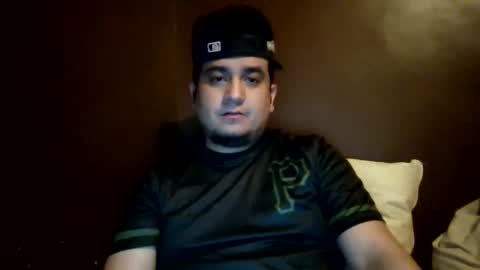 Snapshot of ozlo chatting on 03.26.26 ozlo online show from 03.26.26