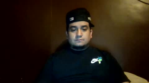 Snapshot of ozlo chatting on 03.27.26 ozlo online show from 03.27.26