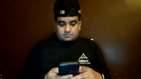 Snapshot of ozlo chatting on 03.30.26 ozlo online show from 03.30.26
