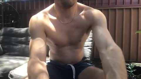 Snapshot of ozsurferboy773375 chatting on 11.23.25 Hrny aussie surfer online show from 11.23.25