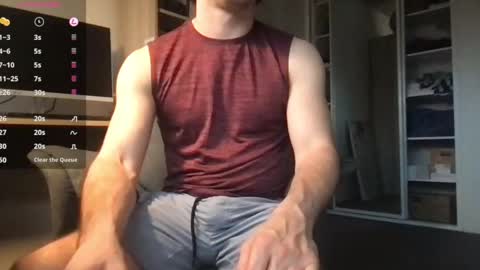 Snapshot of ozsurferboy773375 chatting on 03.16.26 Hrny aussie surfer online show from 03.16.26