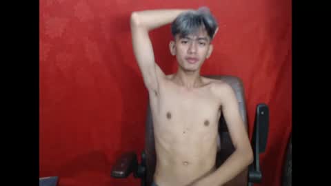 Snapshot of p1noytwink_xel chatting on 05.07.26 p1noytwink_xel online show from 05.07.26