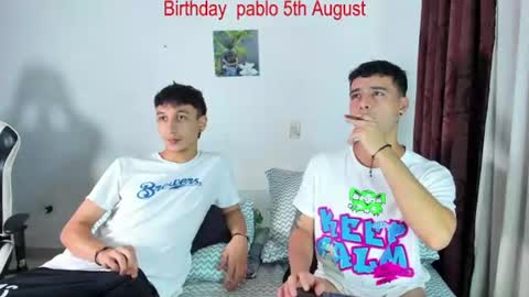 Snapshot of p_jhon chatting on 07.20.26 P online show from 07.20.26
