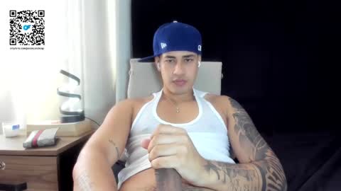 Snapshot of pablo_boston chatting on 11.21.25 Javi online show from 11.21.25