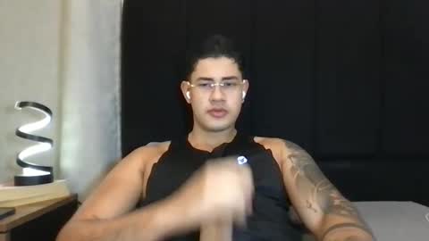 Snapshot of pablo_boston chatting on 05.15.26 Javi online show from 05.15.26