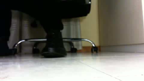 Snapshot of pablomenesssl chatting on 03.01.25 Pablo Meness online show from 03.01.25