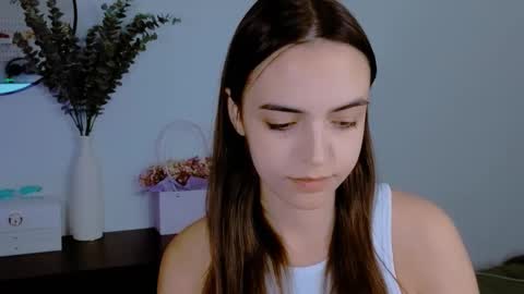 Iris online show from 10.05.25