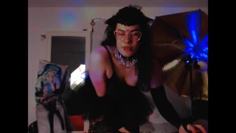 Snapshot of pain_prince chatting on 12.24.24 Pain Prince online show from 12.24.24