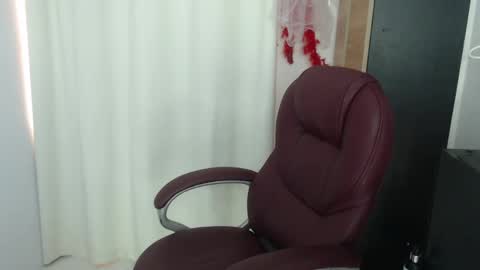 paiper online show from 06.03.26