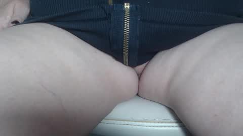 paiperhalliwey online show from 03.01.25