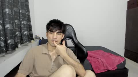 Snapshot of pakun_ chatting on 01.30.25 pakun_ online show from 01.30.25