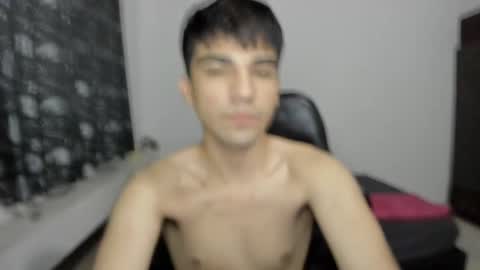 Snapshot of pakun_ chatting on 02.17.25 pakun_ online show from 02.17.25
