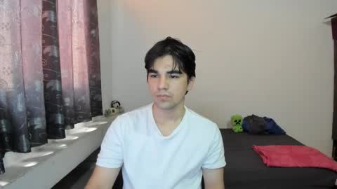 Snapshot of pakun_ chatting on 09.15.25 pakun_ online show from 09.15.25