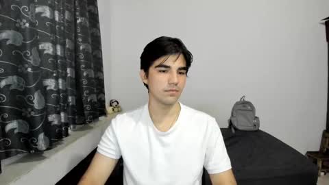 Snapshot of pakun_ chatting on 09.18.25 pakun_ online show from 09.18.25