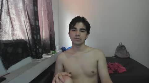 Snapshot of pakun_ chatting on 09.25.25 pakun_ online show from 09.25.25