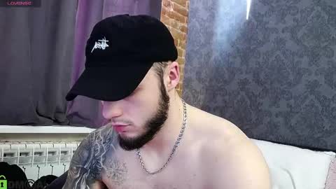 Paul online show from 02.12.25