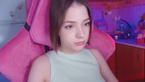 Snapshot of pambeeslyy chatting on 07.04.26 Pam online show from 07.04.26