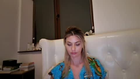 Snapshot of pamela051087 chatting on 06.20.26 Pamela051087 online show from 06.20.26