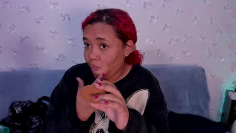Snapshot of pamela_doll3 chatting on 04.19.26 pamela online show from 04.19.26