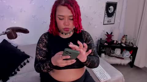 Snapshot of pamela_doll3 chatting on 05.10.26 pamela online show from 05.10.26