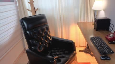 pamela_johnsonn online show from 04.03.26