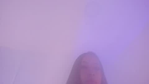 Manuela online show from 12.04.25