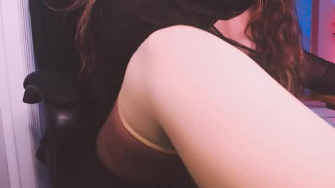 PAMELAFOX online show from 12.04.24