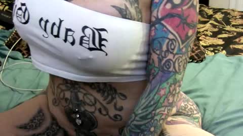 PAMELA GUNNS online show from 03.20.26