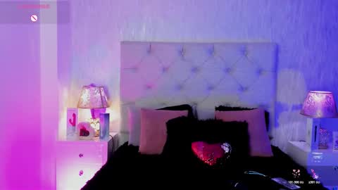 Snapshot of pamelamiler_ chatting on 02.27.26 TELL ME PAMELLA AND GIVE ME A GOOD GRADE ITS IMPORTANT online show from 02.27.26