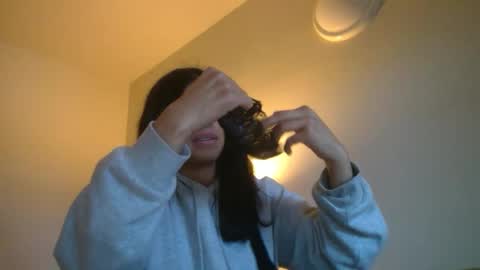 Snapshot of pancakepeachez chatting on 12.09.24 PancakePeachez online show from 12.09.24