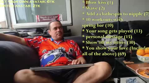 Snapshot of pannenkoekenkeizer chatting on 05.08.26 Chris online show from 05.08.26