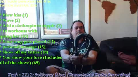 Snapshot of pannenkoekenkeizer chatting on 05.11.26 Chris online show from 05.11.26