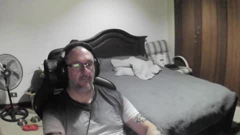 Snapshot of panoramix8080 chatting on 10.30.25 panoramix8080 online show from 10.30.25