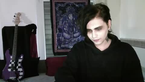 In bio online show from 03.13.26