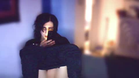 In bio online show from 04.17.26