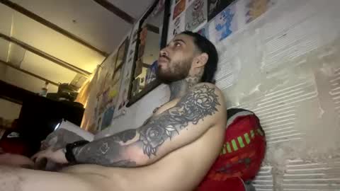 Snapshot of panthers_room chatting on 02.18.25 panthers_room online show from 02.18.25