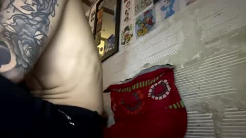 Snapshot of panthers_room chatting on 02.28.25 panthers_room online show from 02.28.25