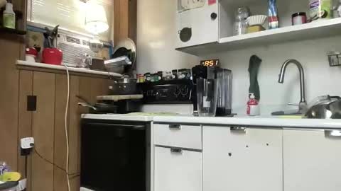 Snapshot of pantiesofthefae chatting on 11.10.25 Pantiesofthefae online show from 11.10.25