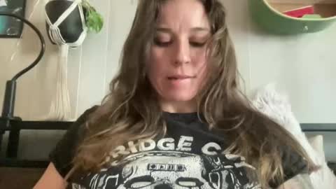 Snapshot of pantiesofthefae chatting on 01.06.26 Pantiesofthefae online show from 01.06.26