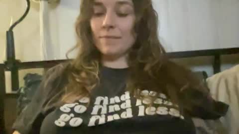 Snapshot of pantiesofthefae chatting on 01.10.26 Pantiesofthefae online show from 01.10.26