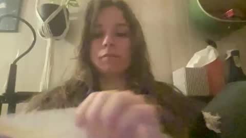 Snapshot of pantiesofthefae chatting on 01.18.26 Pantiesofthefae online show from 01.18.26