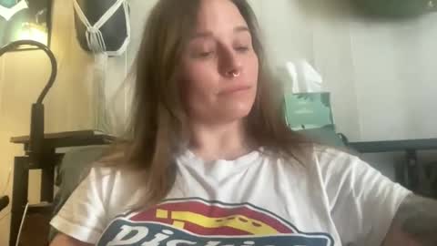 Snapshot of pantiesofthefae chatting on 02.07.26 Pantiesofthefae online show from 02.07.26