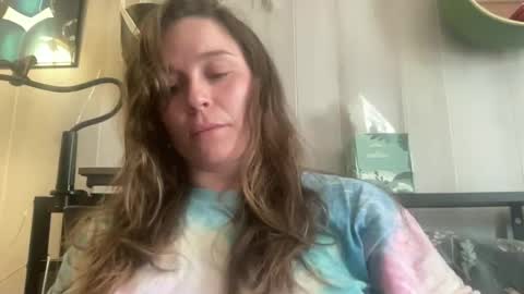 Snapshot of pantiesofthefae chatting on 02.14.26 Pantiesofthefae online show from 02.14.26